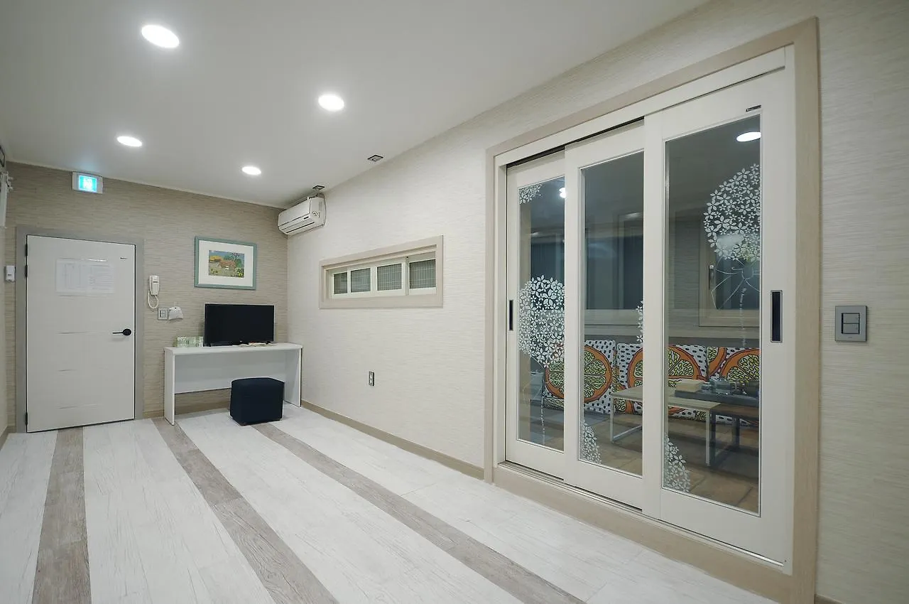 **  Family Hotel Bnb Busan South Korea