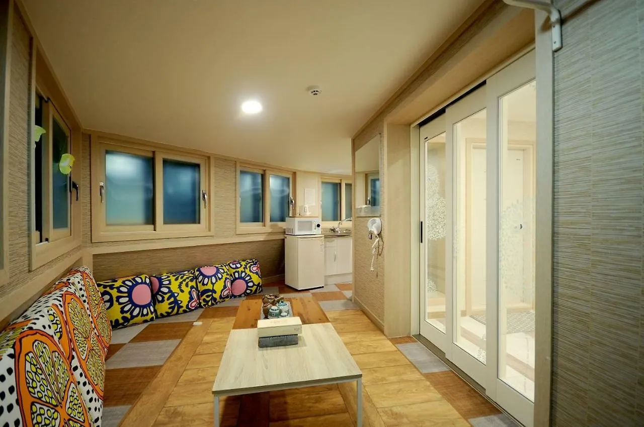 Family Hotel Bnb Busan