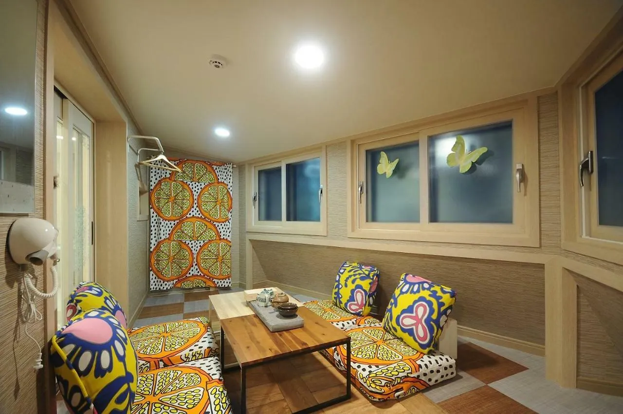 Family Hotel Bnb 釜山 2*,